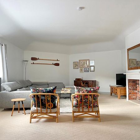 Spacious Home Sleeps 6 Short Walk To Port Isaac Village & Stunning Views Exterior photo