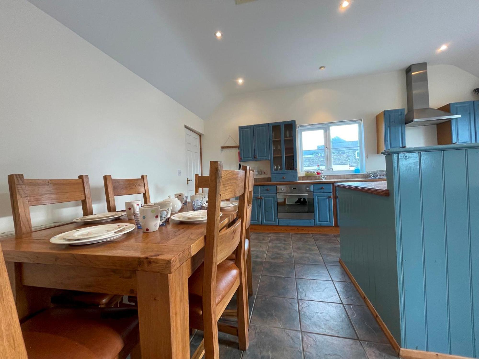 Spacious Home Sleeps 6 Short Walk To Port Isaac Village & Stunning Views Exterior photo