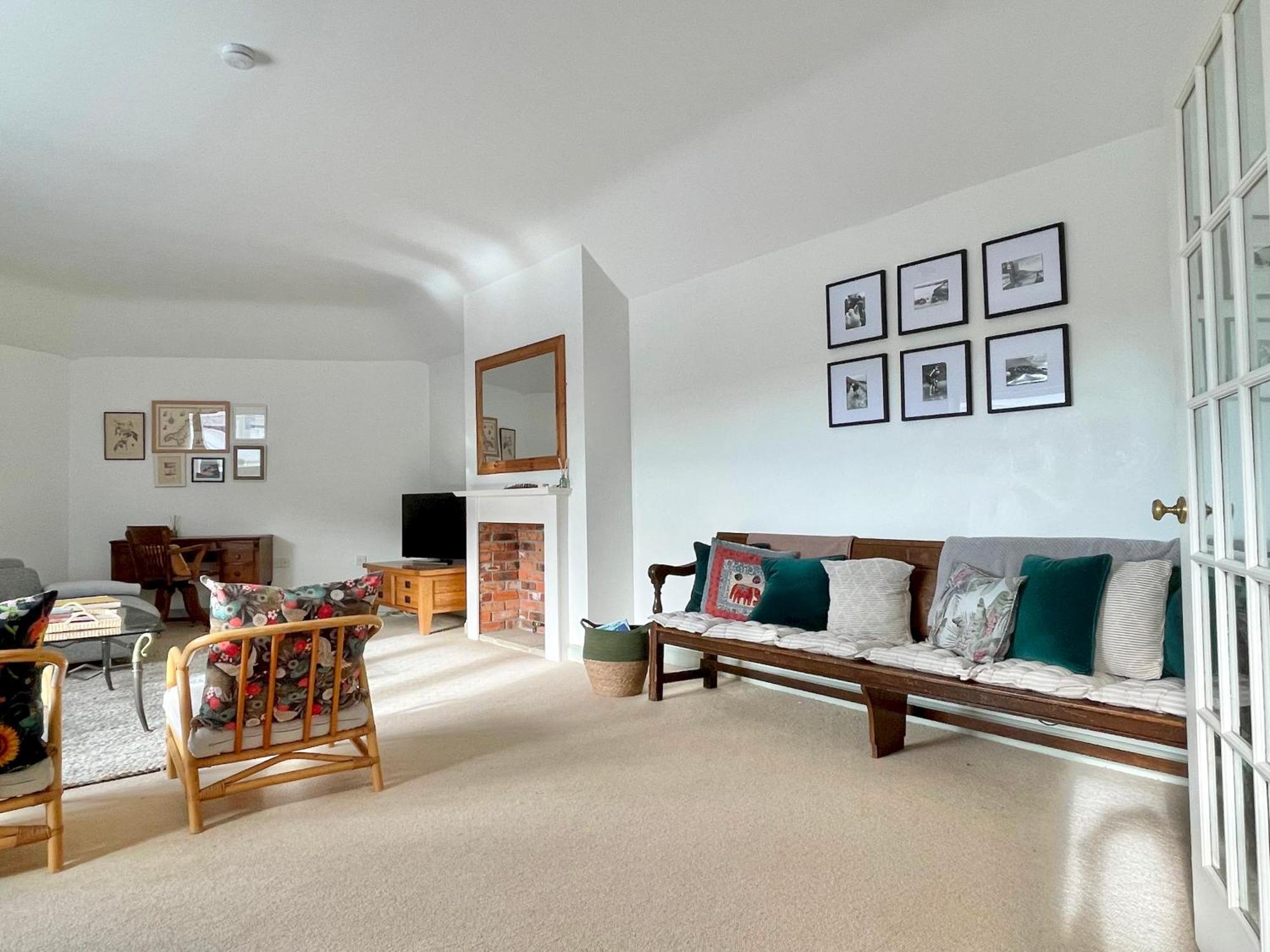 Spacious Home Sleeps 6 Short Walk To Port Isaac Village & Stunning Views Exterior photo